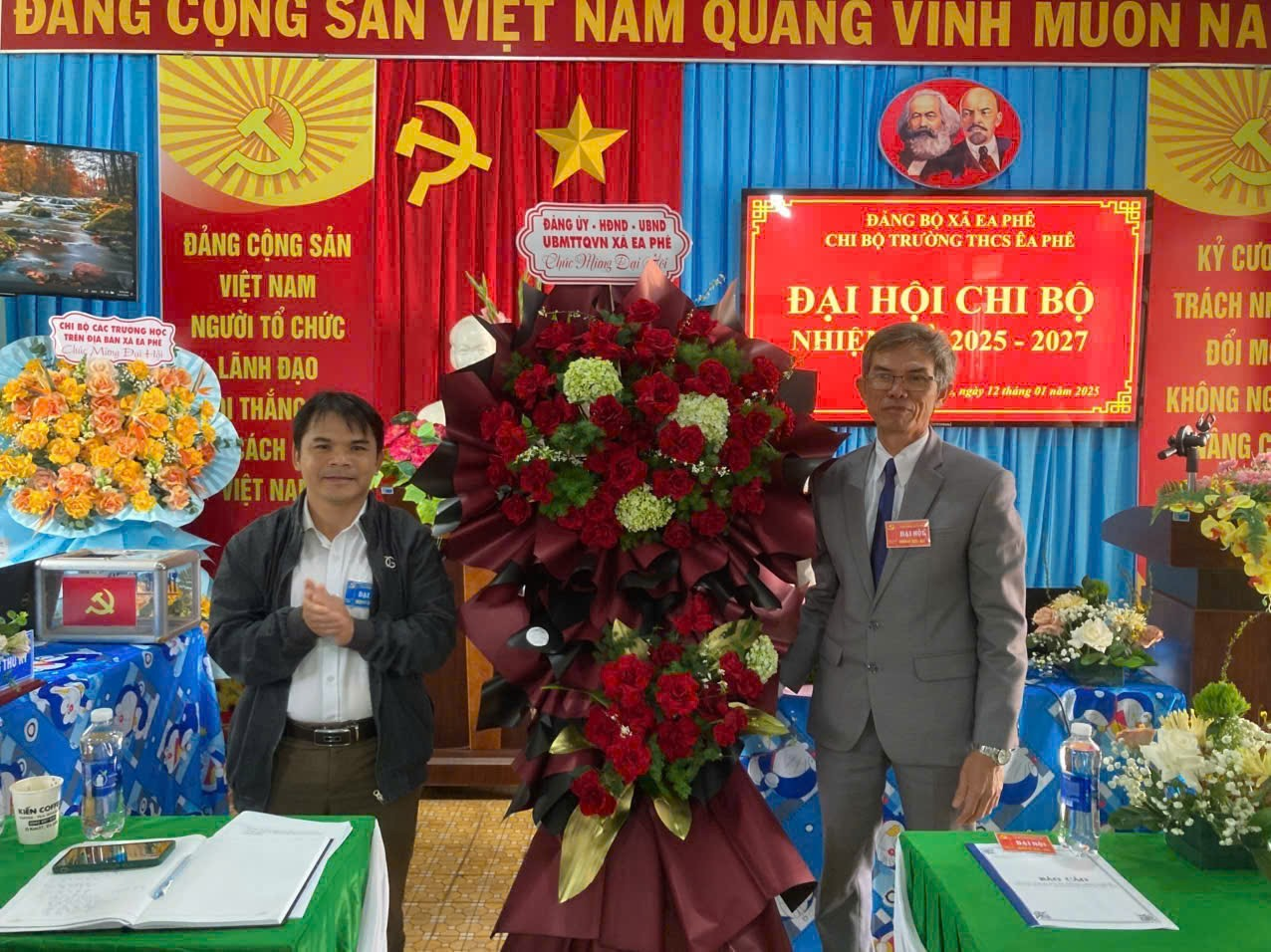 Chi bộ trường 7